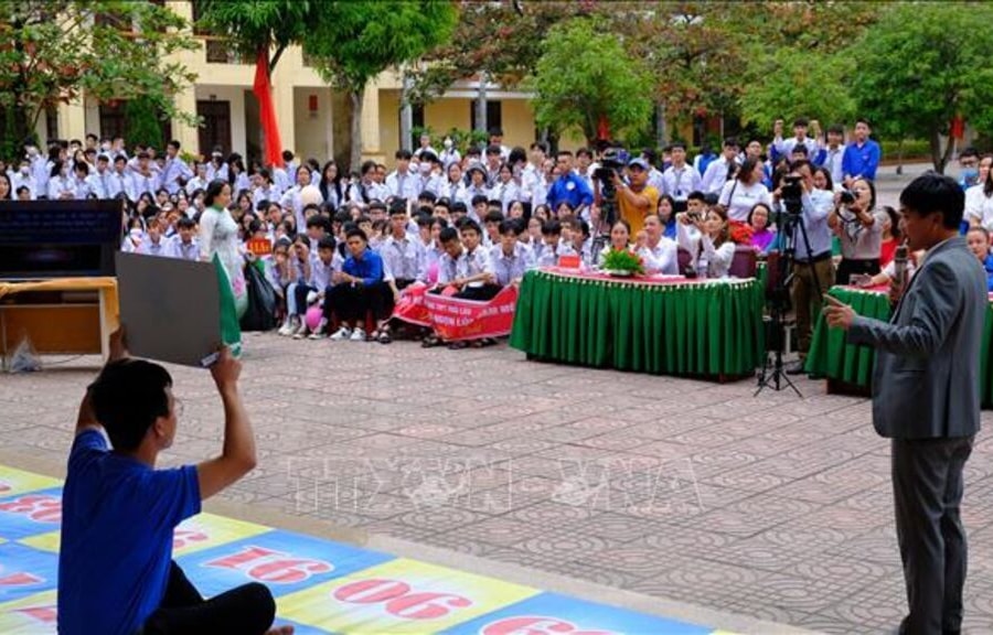 Ban hành hướng dẫn mới về tư vấn học đường và công tác xã hội trong trường học