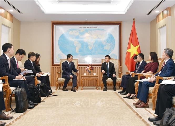 Phó Thủ tướng Hồ Đức Phớc tiếp Chủ tịch kiêm Tổng Giám đốc điều hành Ngân hàng IBK