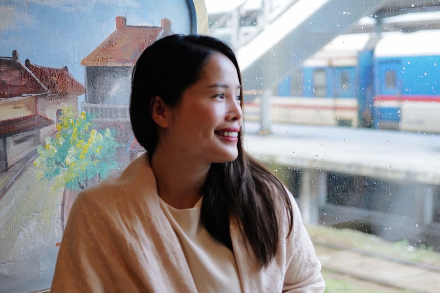 Những góc check in trên tàu du lịch chậm Hà Nội - Bắc Ninh