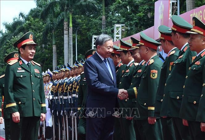 Tổng Bí thư Tô Lâm dự Đại hội Thi đua Quyết thắng toàn quân lần thứ XI