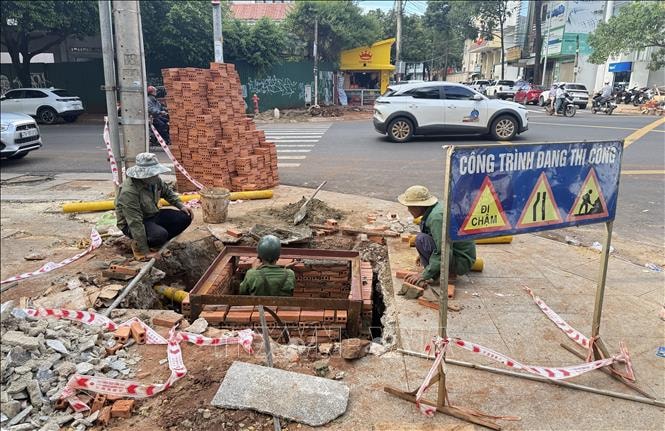 Chấn chỉnh, khắc phục bất cập thi công tuyến truyền dẫn ngầm tại Buôn Ma Thuột