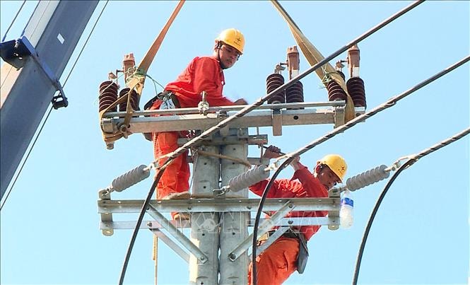 Ứng phó bão số 9: Lên phương án giữ an toàn lưới điện truyền tải phía Bắc