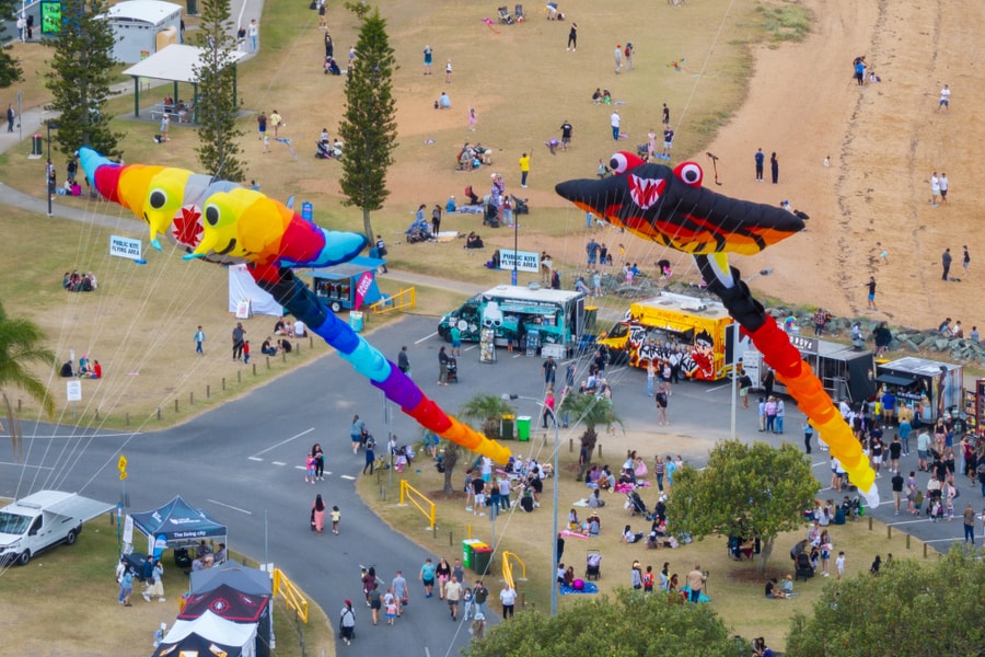 Hàng nghìn người tham gia lễ hội thả diều tại Australia