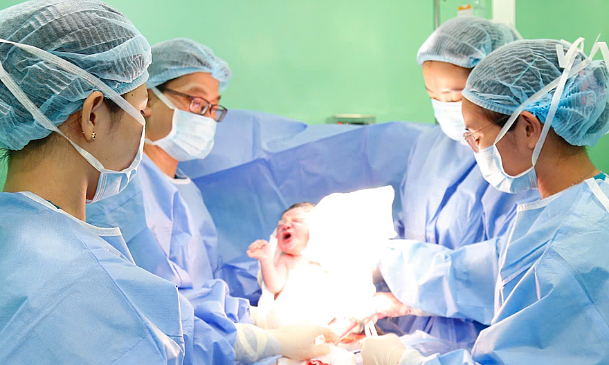 Phụ nữ TP HCM sinh con ít nhất cả nước