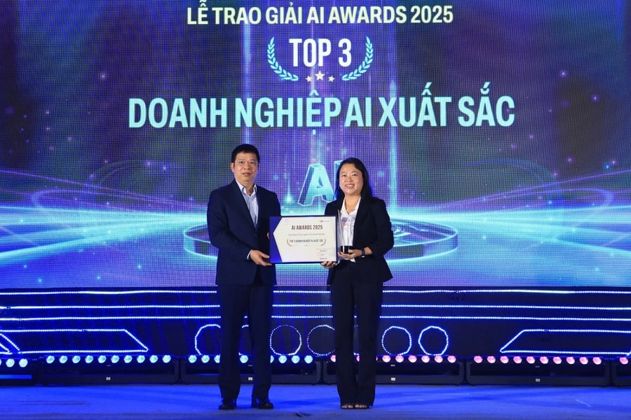 MoMo nhận cú đúp giải thưởng tại AI Awards 2025