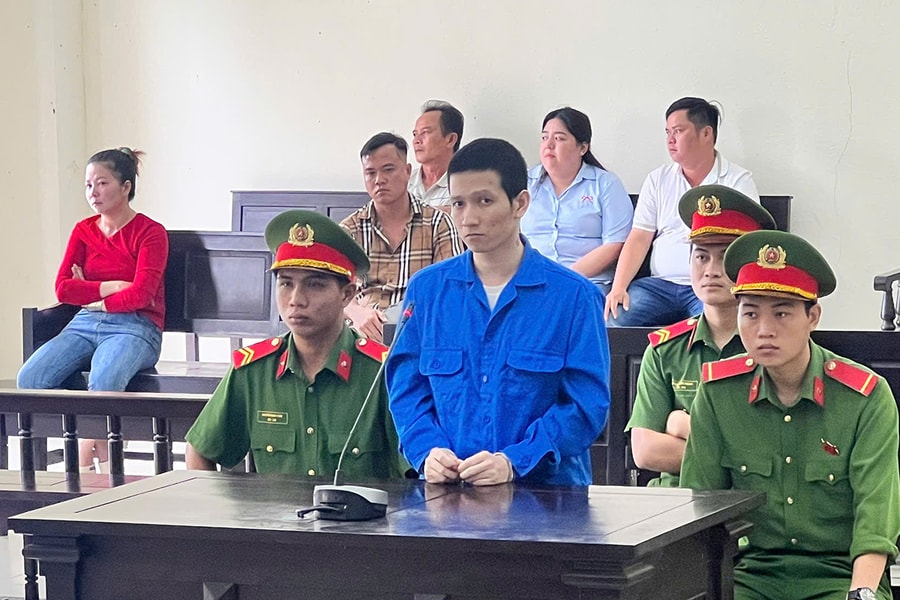 Gã côn đồ đánh chết ông lão can ngăn ẩu đả