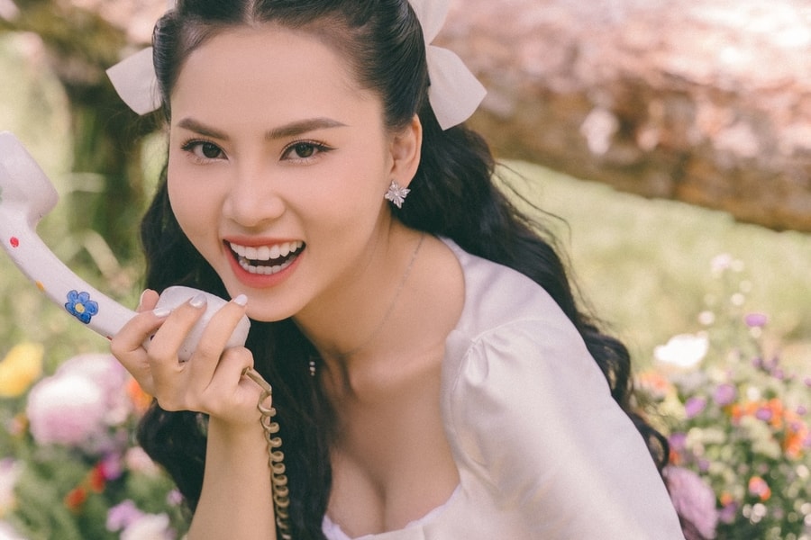 Ngô Lan Hương xin lỗi vụ hát ở sự kiện nhà cái