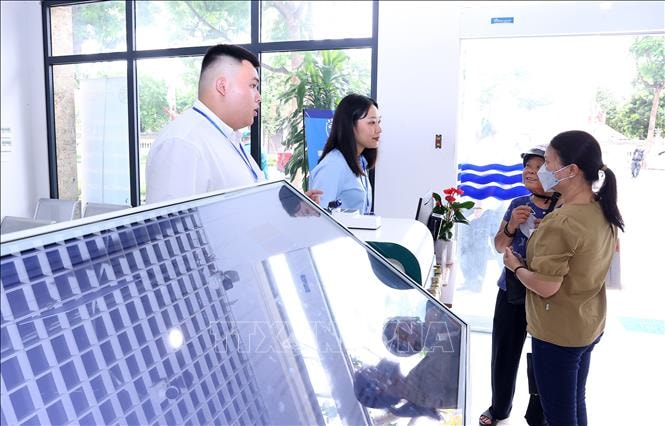 Ba tháng 'sắp xếp lại giang sơn' – Những con số 'không biết tô màu'