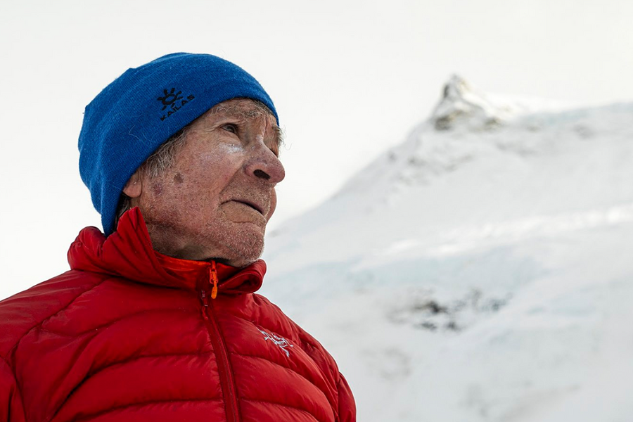 Cụ ông 86 tuổi chinh phục đỉnh núi hơn 8.000 mét