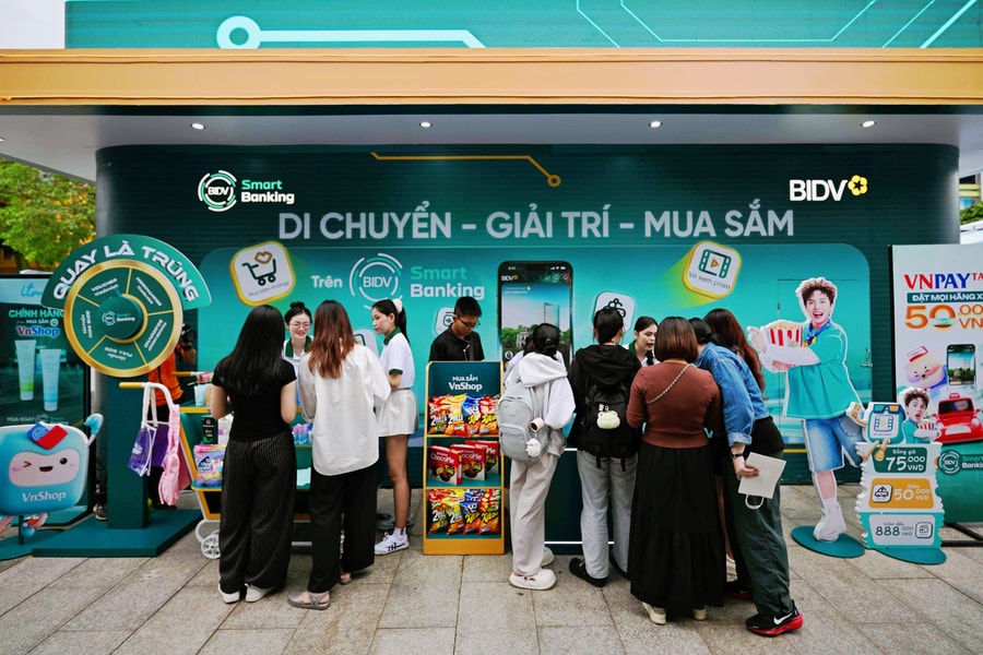 Cơ hội nhận vé fanzone gặp dàn nghệ sĩ Vbiz tại BIDV Music Festival