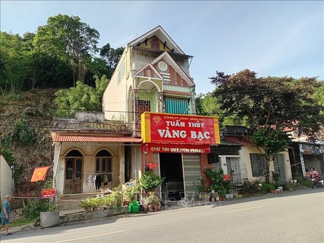 Bất an trước nguy cơ sạt lở đất đồi