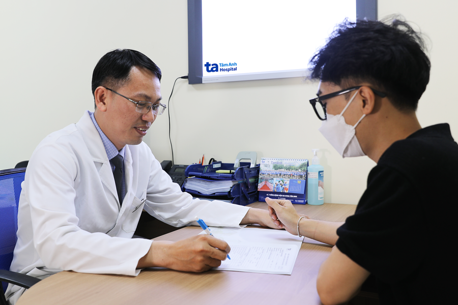 5 biến chứng thoái hóa cột sống thường gặp