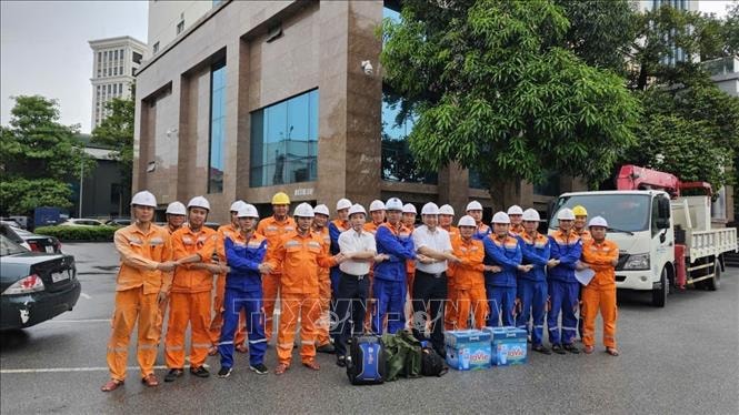 Bão số 10: Điện lực Hải Phòng thành lập đội xung kích hỗ trợ các tỉnh miền Trung