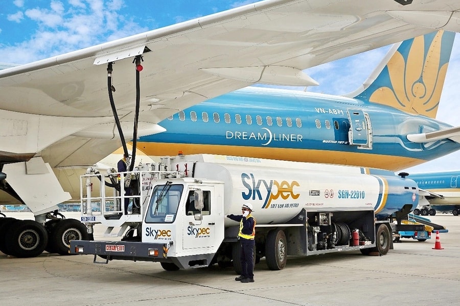 Vietnam Airlines tính bán 49% vốn tại 'gà đẻ trứng vàng' Skypec