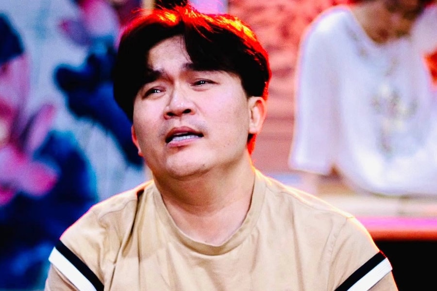 Đại Nghĩa gặp sự cố, phải dừng diễn đột ngột