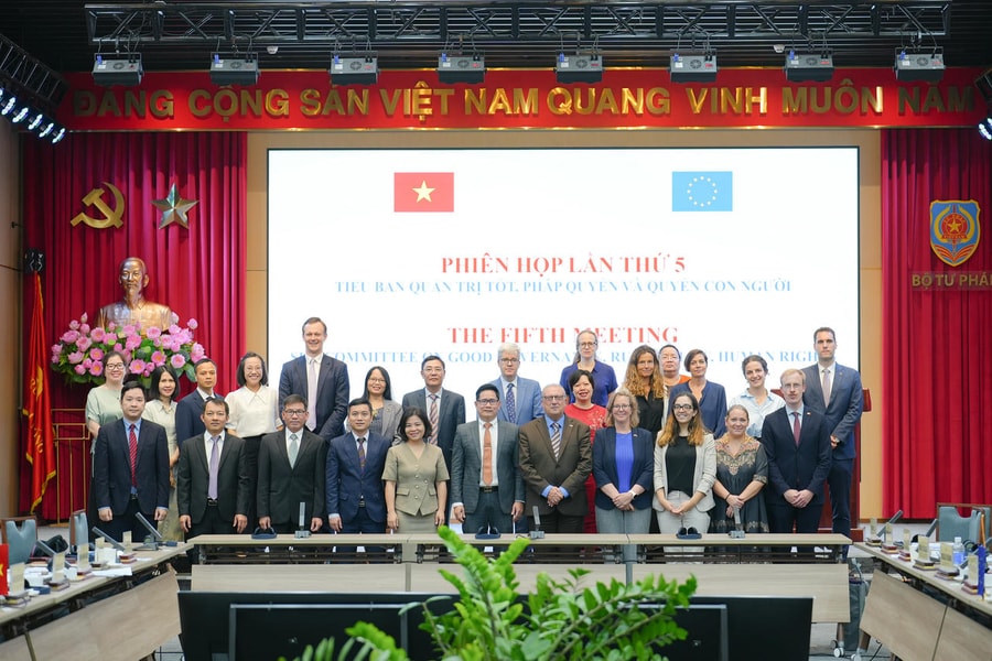 Tăng cường hợp tác Việt Nam - EU về quản trị, pháp quyền và quyền con người