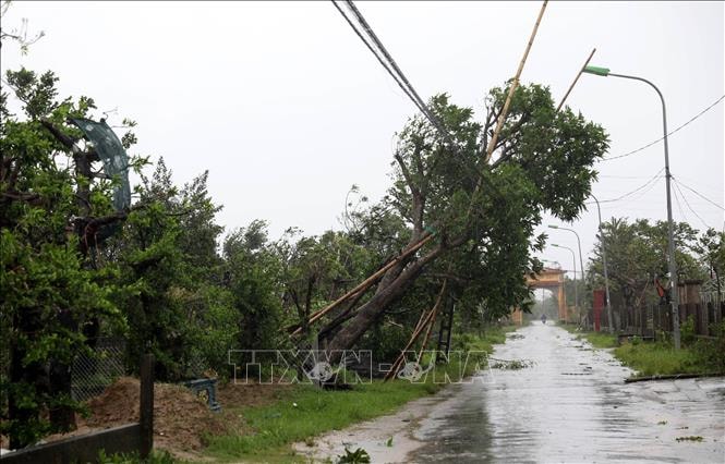 Hạ tầng giao thông từ Nghệ An đến Thừa Thiên Huế bị thiệt hại nặng
