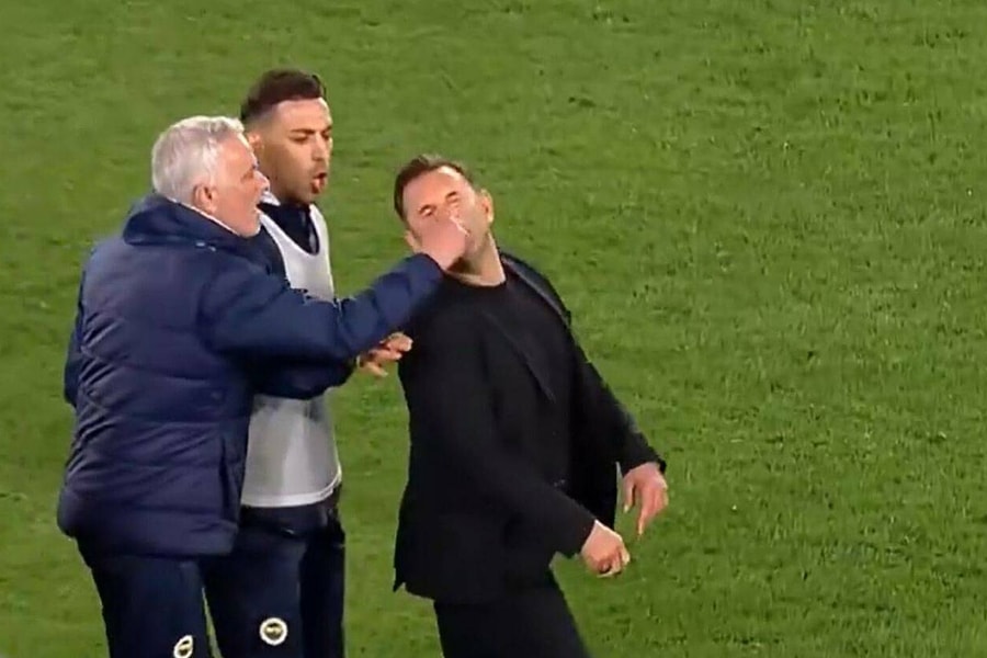 HLV của Galatasaray: 'Mourinho đã dừng phát triển'