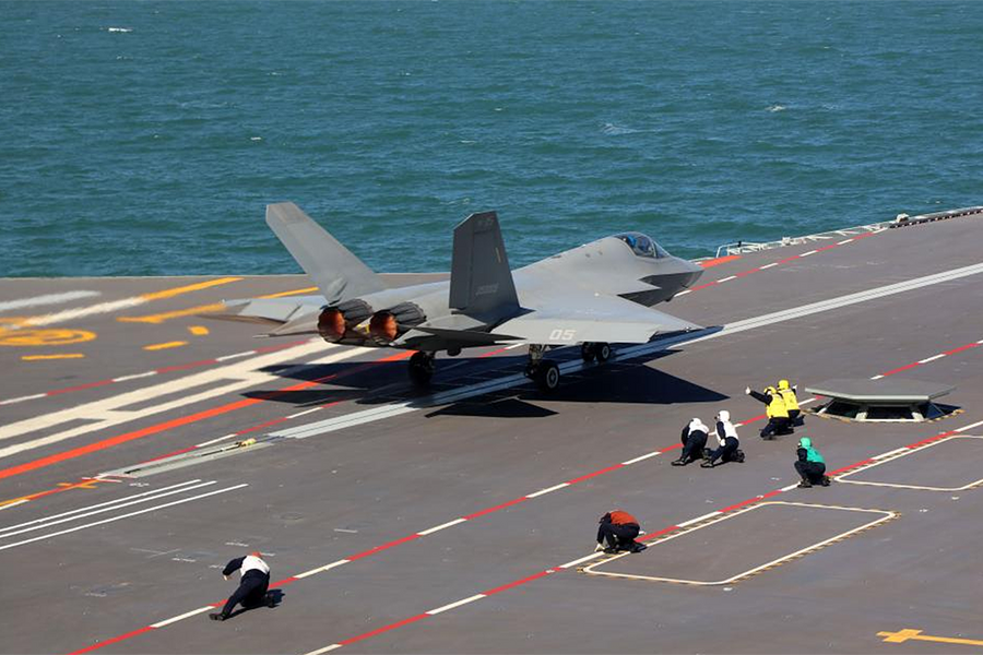 Bước nhảy vọt giúp Trung Quốc bắt kịp Mỹ về tàu sân bay