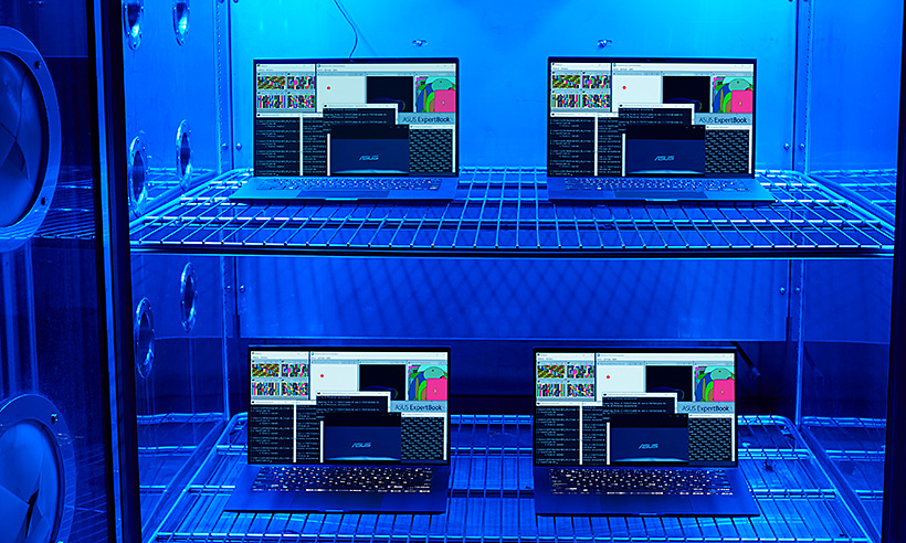 Asus thả rơi laptop, đè nặng 50 kg để kiểm tra độ bền