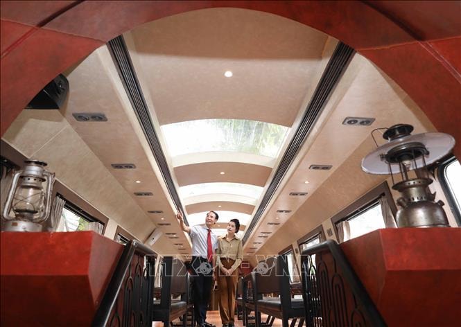 Du lịch 'chuyển động' cùng đường sắt