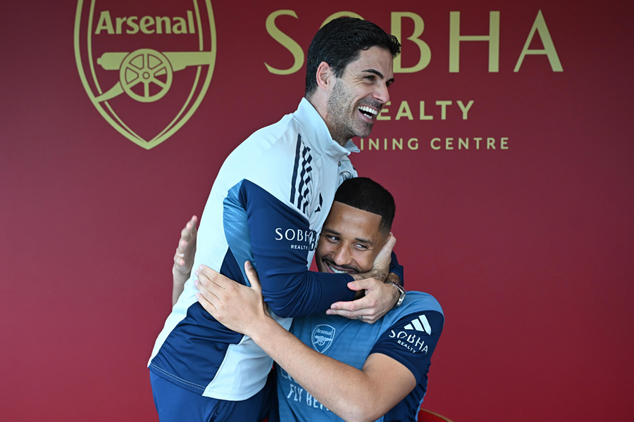 Arteta: 'Sức mạnh của Arsenal khiến cầu thủ chỉ muốn ở lại'