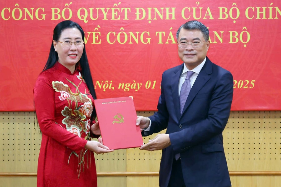 Bí thư Quảng Ngãi làm Phó ban Tổ chức Trung ương