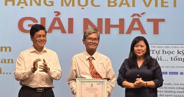 Điện lực TP HCM trao thưởng cuộc thi “Tiết kiệm điện thành thói quen”