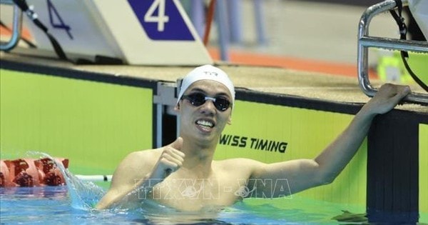 Kình ngư Nguyễn Huy Hoàng ghi dấu ấn lịch sử cho bơi Việt Nam ở đấu trường châu lục