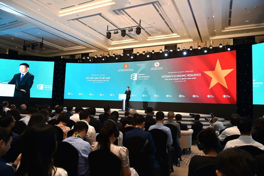 Diễn đàn VNEF năm 2025 - 'Sức bật kinh tế Việt Nam: Từ nội lực tới chuỗi giá trị toàn cầu'