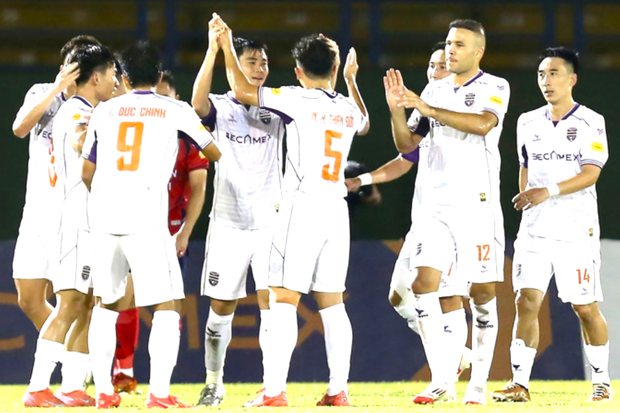 Đông Á Thanh Hoá - Becamex TP Hồ Chí Minh: Vượt qua giông bão