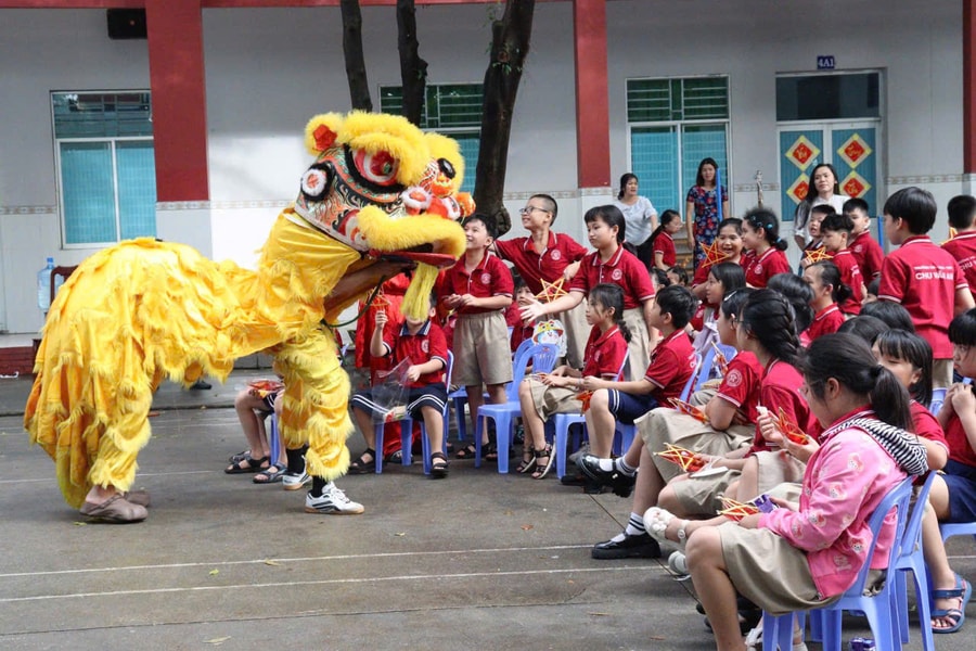 Trung thu rộn ràng ở các trường học TP Hồ Chí Minh
