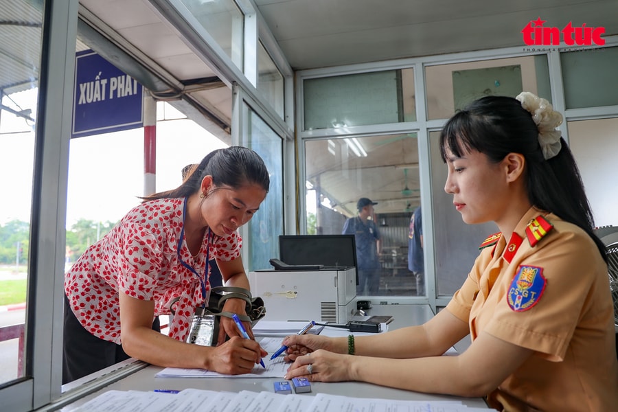 Phí sát hạch lái xe: Chỉ thu đúng phí, phản ánh ngay nếu bị làm khó