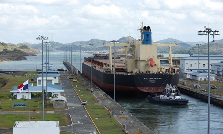 Khủng hoảng cạn nước ở kênh đào Panama