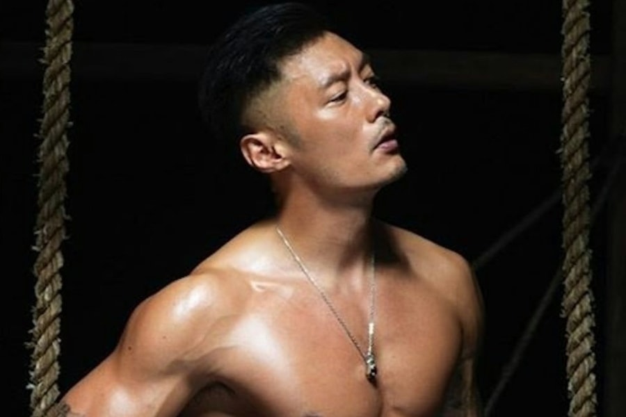 Dư Văn Lạc thay đổi chóng mặt