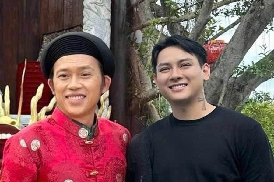 Hoài Lâm hội ngộ Hoài Linh ở đền thờ Tổ