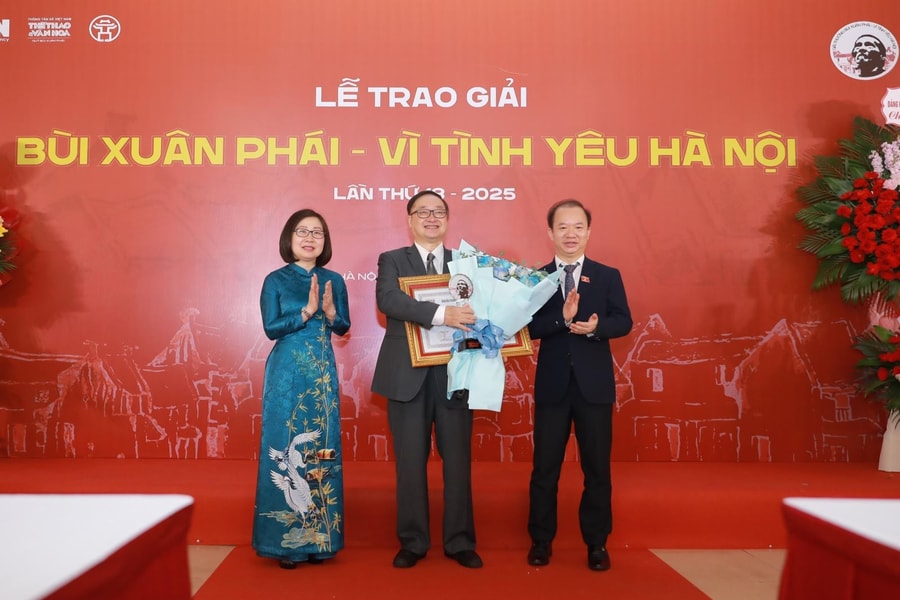 Giải thưởng Bùi Xuân Phái gọi tên VEC: Tình yêu Hà Nội trong một tầm vóc mới