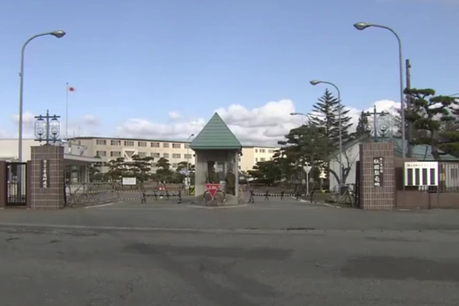 Hạ sĩ bị đình chỉ công tác vì nhổ nước bọt vào đồng nghiệp