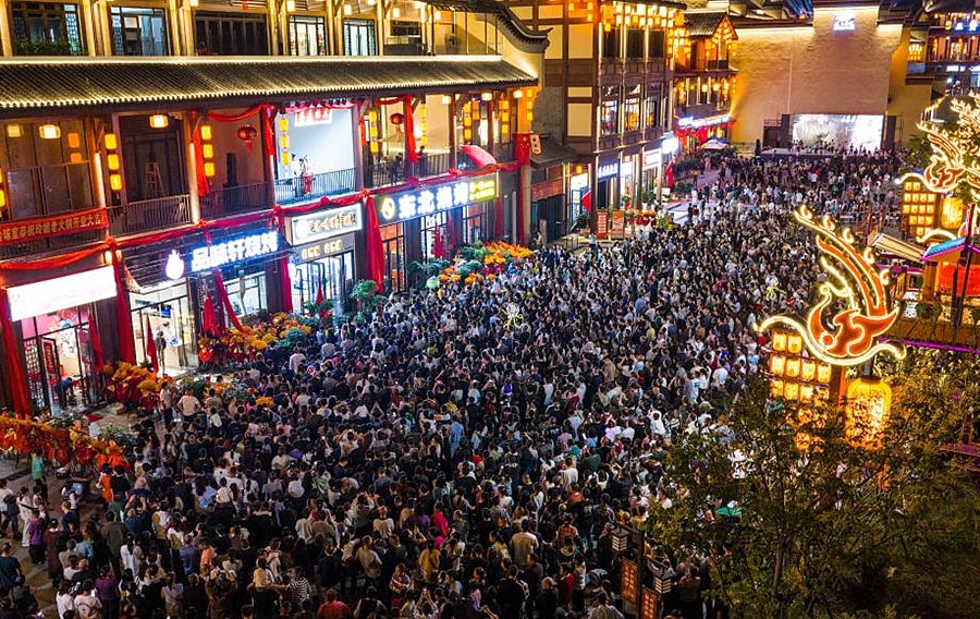 Biển người ở các điểm du lịch Trung Quốc dịp Tuần lễ vàng