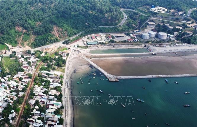 Giải ngân vốn đầu tư công khởi sắc