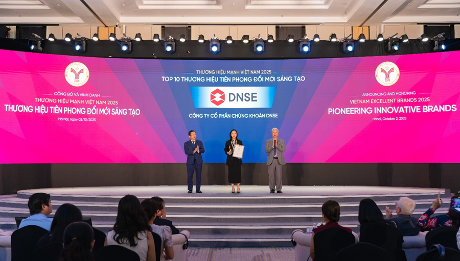 DNSE nhận giải thưởng thương hiệu mạnh lần thứ tư
