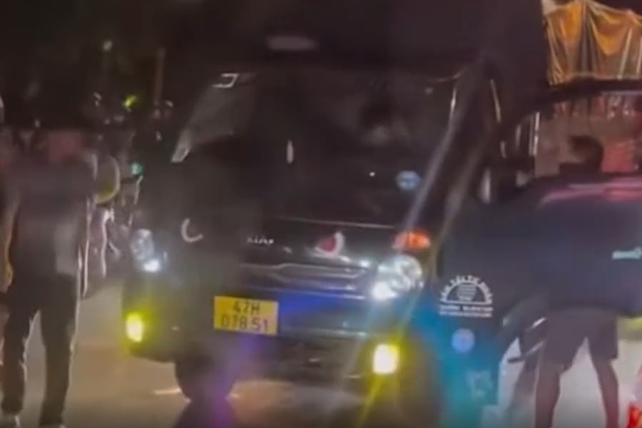 Tài xế ôtô bị tấn công sau va chạm giao thông