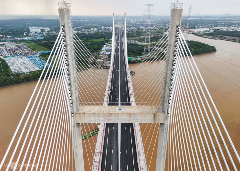 Vì sao cầu cao tốc Bến Lức - Long Thành sắp xong chưa có nút giao xuống Cần Giờ?