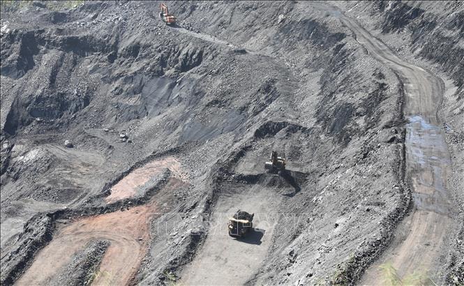 Đẩy mạnh chuyển đổi số, chuyển đổi xanh trong sản xuất than phục vụ ngành điện