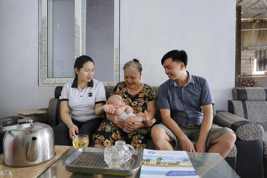 Thủ tục hưởng trợ cấp thai sản đối với người tham gia BHXH tự nguyện