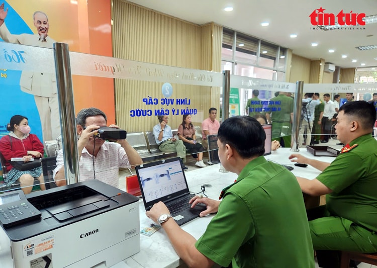 TP Hồ Chí Minh triển khai Bộ phận 'một cửa' tại Công an phường, xã