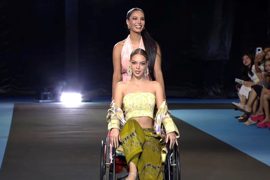 Người đẹp Peru ngồi xe lăn diễn thời trang ở Miss Grand