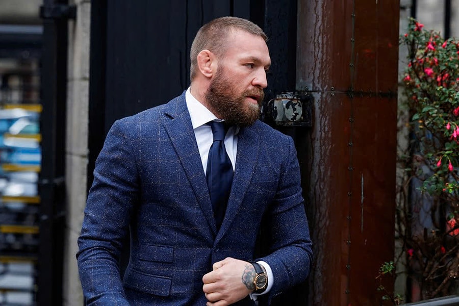 Conor McGregor bị cấm thi đấu 18 tháng