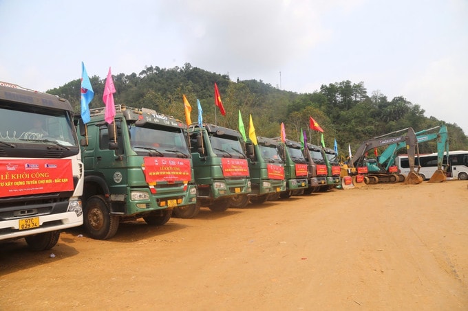 Chuẩn bị sẵn sàng thi công trở lại cao tốc Chợ Mới - Bắc Kạn sau mưa lũ