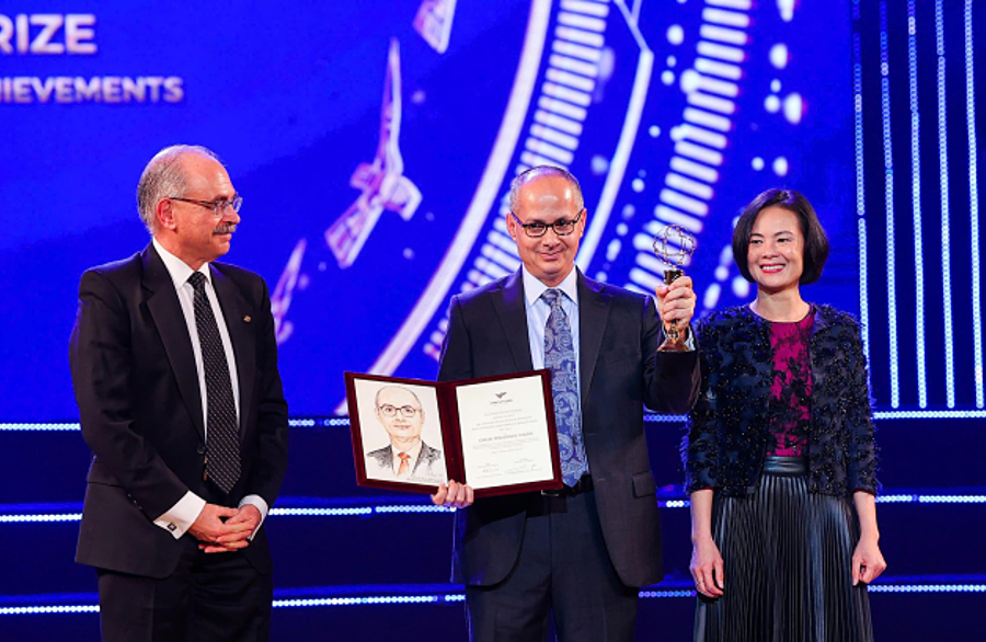 Chủ nhân Nobel Hóa học từng nhận giải thưởng VinFuture